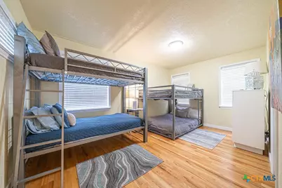 100 Kings Way, Horseshoe Bay, TX 78657 - Photo 16