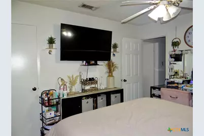 1051 Country Club Drive #16, Seguin, TX 78155 - Photo 14