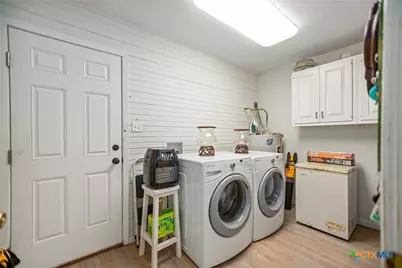 207 Williams, Tivoli, TX 77990 - Photo 16