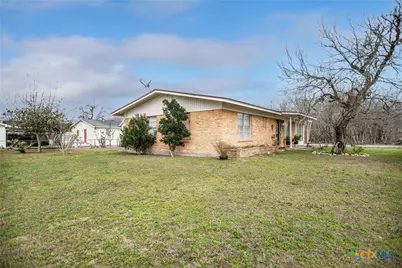 207 Williams, Tivoli, TX 77990 - Photo 6