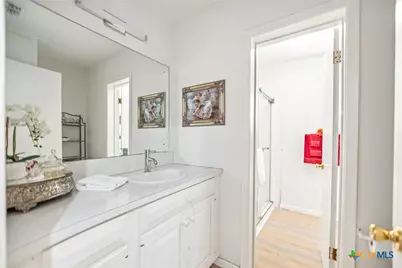 207 Williams, Tivoli, TX 77990 - Photo 18