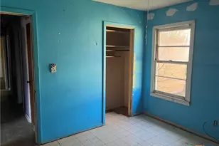806 E Polk Ave, Victoria, TX 77901 - Photo 10