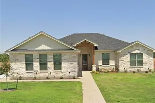 108 Inwood Dr, Gatesville, TX 76528 - Photo 1