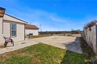 2202 Waterfall Dr, Killeen, TX 76549 - Photo 28