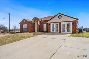 2202 Waterfall Dr, Killeen, TX 76549 - Photo 4