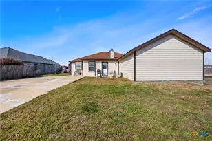 2202 Waterfall Dr, Killeen, TX 76549 - Photo 26