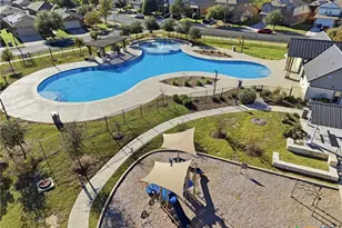 13529 Henneman Dr, Pflugerville, TX 78660 - Photo 36