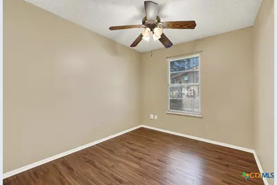 217 Gruene Road, New Braunfels, TX 78130 - Photo 14