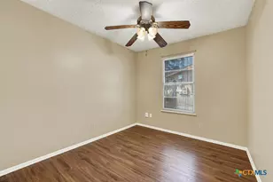 217 Gruene Rd, New Braunfels, TX 78130 - Photo 14