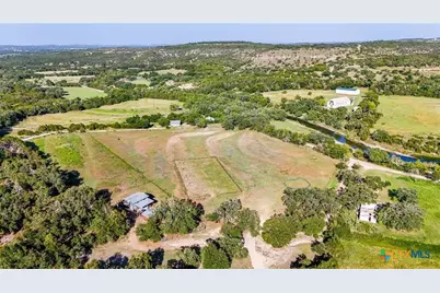 1750 Loop 165 #B, Dripping Springs, TX 78620 - Photo 4