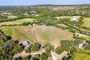 1750 Loop 165, Dripping Springs, TX 78620 - Photo 4