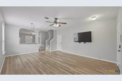 2228 Hazelwood, New Braunfels, TX 78130 - Photo 6