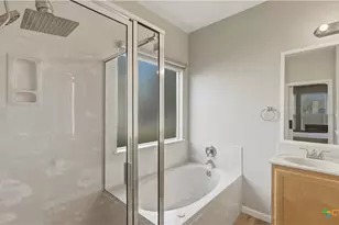 2228 Hazelwood, New Braunfels, TX 78130 - Photo 20