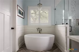 1382 Cottonwood Rd, Fischer, TX 78623 - Photo 20