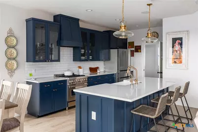 1382 Cottonwood Road, Fischer, TX 78623 - Photo 12