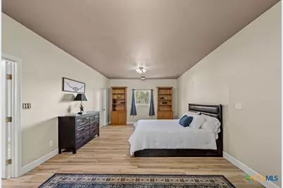 2795 W Highway 290, Dripping Springs, TX 78620 - Photo 20