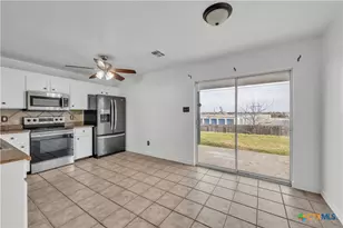 4205 Thunder Creek Dr, Killeen, TX 76549 - Photo 8