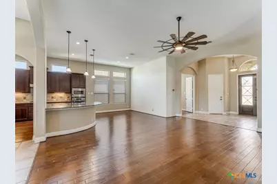 350 Wauford Way, New Braunfels, TX 78132 - Photo 8