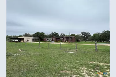 1385 Bego Road, Goliad, TX 77963 - Photo 44