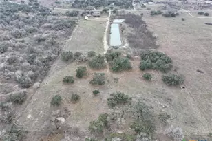 1385 Bego Rd, Goliad, TX 77963 - Photo 8