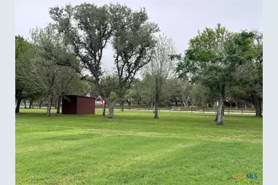 1385 Bego Road, Goliad, TX 77963 - Photo 18