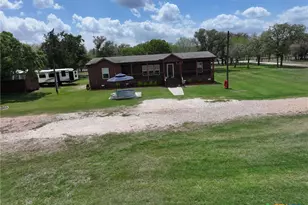 1385 Bego Rd, Goliad, TX 77963 - Photo 38