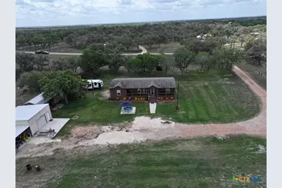 1385 Bego Road, Goliad, TX 77963 - Photo 40