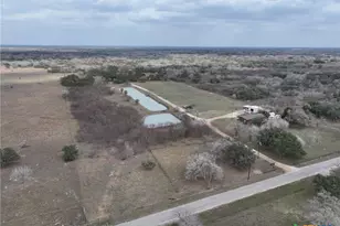 1385 Bego Rd, Goliad, TX 77963 - Photo 14