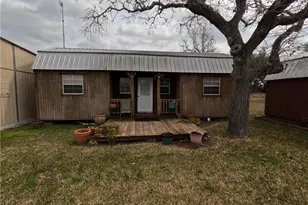 1385 Bego Rd, Goliad, TX 77963 - Photo 26