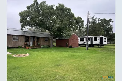 1385 Bego Road, Goliad, TX 77963 - Photo 6