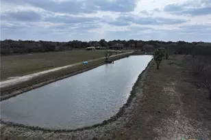 1385 Bego Rd, Goliad, TX 77963 - Photo 22