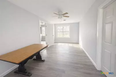 105 Massanet Street, Port Lavaca, TX 77979 - Photo 8