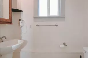 904 E Mistletoe Ave, Victoria, TX 77901 - Photo 32