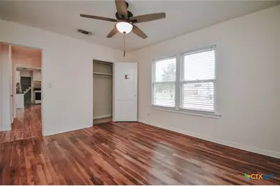 904 E Mistletoe Avenue, Victoria, TX 77901 - Photo 22