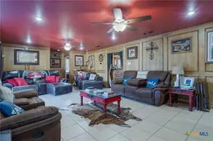 106 Sunny Ln, Gatesville, TX 76528 - Photo 10