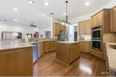 27118 Rockwall Parkway, New Braunfels, TX 78132 - Photo 10