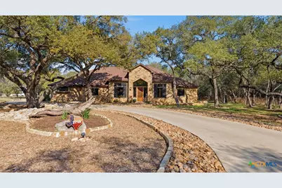 27118 Rockwall Parkway, New Braunfels, TX 78132 - Photo 2