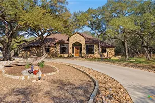 27118 Rockwall Pkwy, New Braunfels, TX 78132 - Photo 2