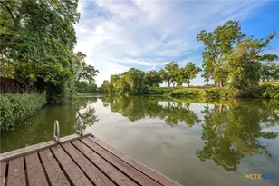 302 Guadalupe River Dr, Seguin, TX 78155 - Photo 40