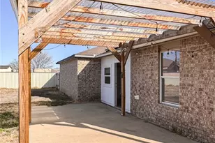 3203 Viewcrest Dr, Killeen, TX 76549 - Photo 16