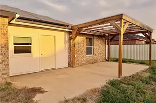 3203 Viewcrest Dr, Killeen, TX 76549 - Photo 18