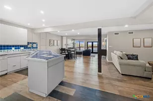 8124 Joy Rd, Volente, TX 78641 - Photo 6