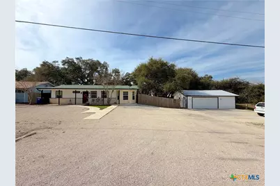 301 Canyon Edge, Canyon Lake, TX 78133 - Photo 2