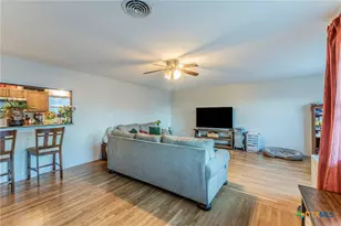 1102 S 27th St, Copperas Cove, TX 76522 - Photo 2