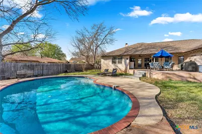 185 Broadmoor Street, Marble Falls, TX 78654 - Photo 38