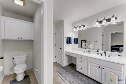 185 Broadmoor Street, Marble Falls, TX 78654 - Photo 22