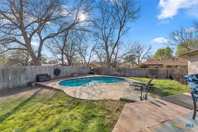 185 Broadmoor Street, Marble Falls, TX 78654 - Photo 34