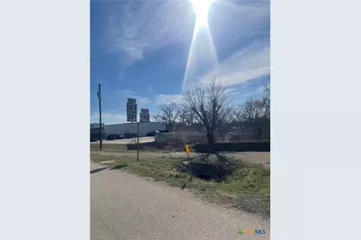 1312 N US Highway 281, Lampasas, TX 76550 - Photo 26