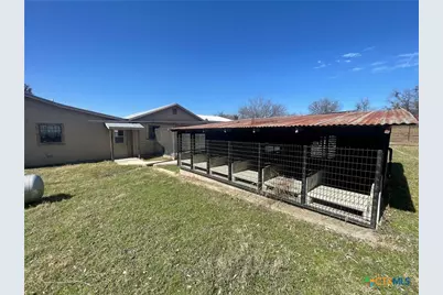 1312 N US Highway 281, Lampasas, TX 76550 - Photo 14