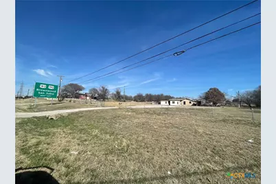 1312 N US Highway 281, Lampasas, TX 76550 - Photo 24